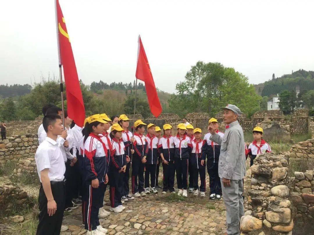 机器人罗博